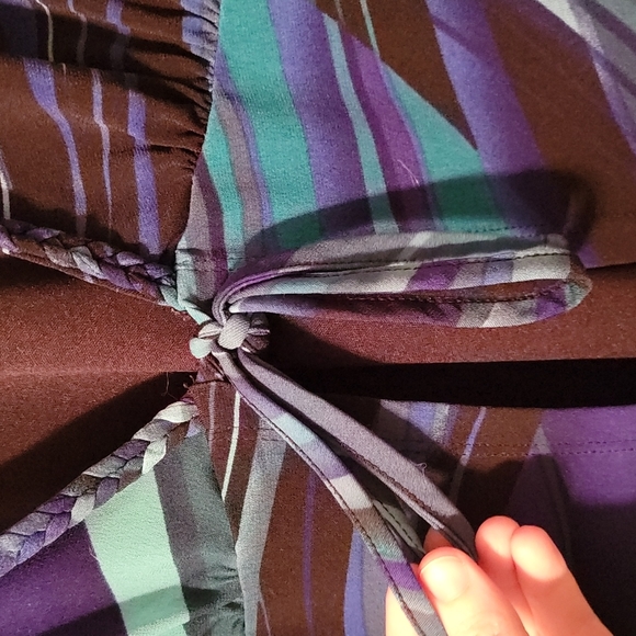 ⚠️Illusory 2-Piece Cap Sleeve ⚠️ Read Listing b4 for colors😉 - Picture 3 of 6